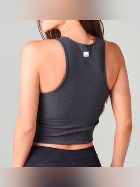 Vuori Pose Plyo Rib Tank Top Size XS Built in Bra